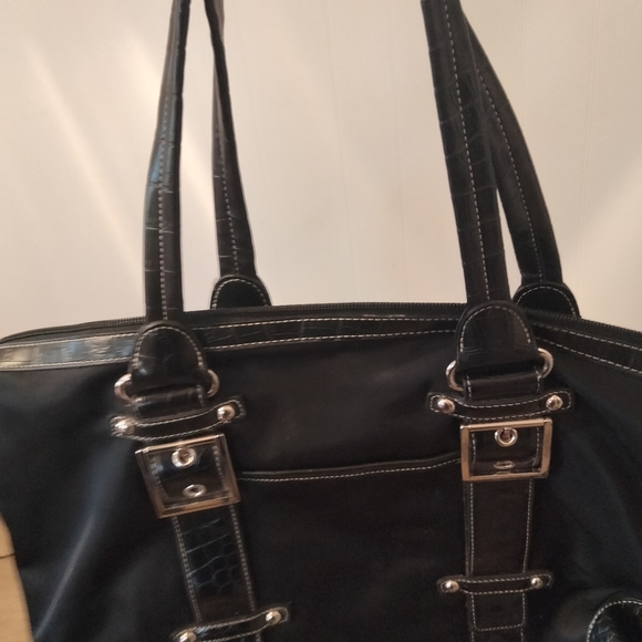 Kathy van Zeeland satchel purse.large .black. - Picture 6 of 7